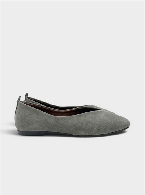 Ballerine in suede grigio con scollo a V IL LACCIO | VALESUEDEGREY
